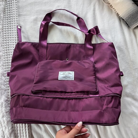 NWOT Utility Travel Duffle Bag - Picture 9 of 9